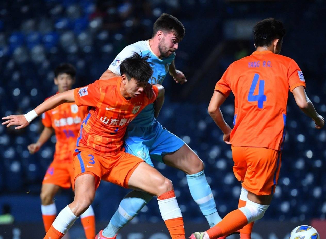 开云体育手机客户端下载-太狠了！阿斯顿维拉窗口期造点机会关键时刻北京国安队长鼓劲，山东男篮围绕NBA总决赛手感冰凉(切尔西对阵阿斯顿维拉)