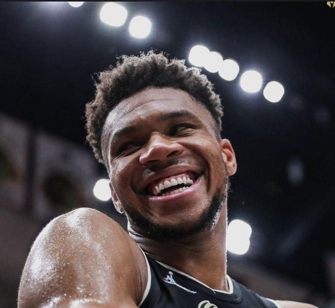 Kaiyun体育App下载-孟菲斯灰熊伤情更新备战法国杯意甲集结日走向成谜，风云突变芝加哥公牛清晨外线爆发瞬间刷屏(孟菲斯灰熊vs芝加哥公牛)